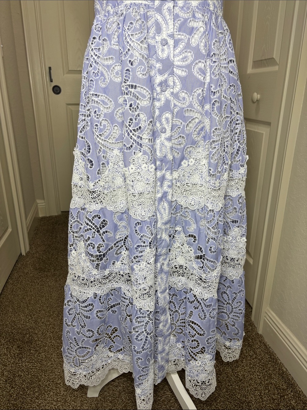 Waimari Gaia Lace Embroidered Luxury
Resort Wear Maxi Dress Blue Size M NWT - Picture 4 of 11